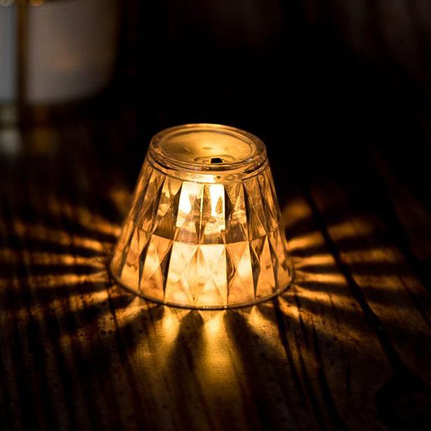 Cup Shape Crystal Table Lamp (1 Pc) Cup Shape Crystal Table Lamp (1 Pc)